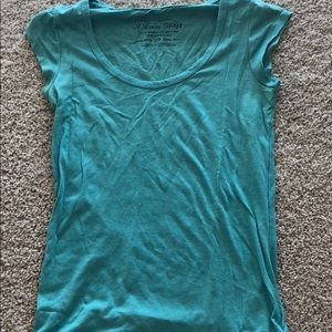 Scoop neck tee